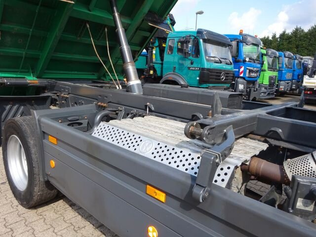 Mercedes-Benz Atego 1530 AK 4x4 Atego 1530 AK 4x4 - Tovornjak prekucnik: slika 3 Mercedes-Benz Atego 1530 AK 4x4 Atego 1530 AK 4x4 - Tovornjak prekucnik: slika 3