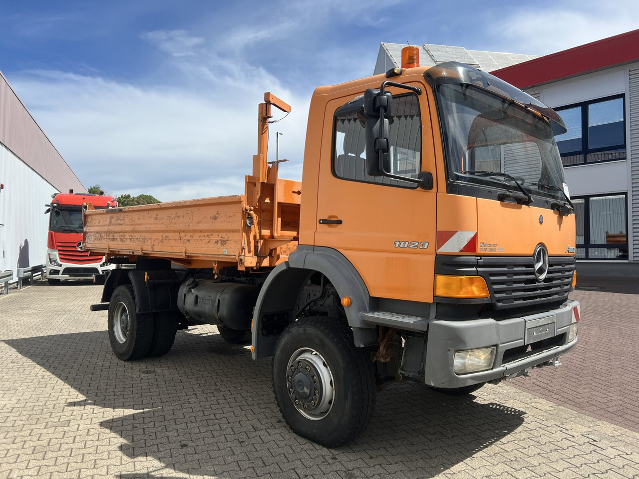 Tovornjak prekucnik Mercedes-Benz Atego 1823 AK 4x4 Atego 1823 AK 4x4: slika 8