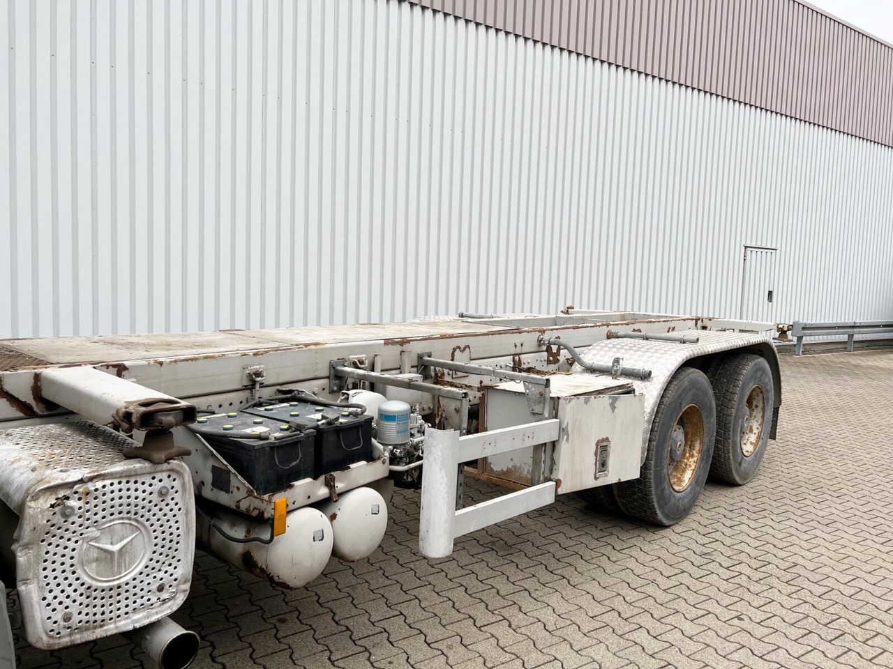 Mercedes-Benz Atego 2628 K 6x4 Atego 2628 K 6x4, 6-Zylinder lizing Mercedes-Benz Atego 2628 K 6x4 Atego 2628 K 6x4, 6-Zylinder: slika 13