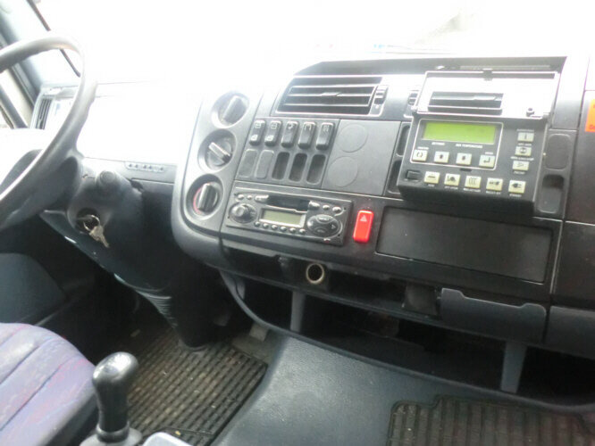 Mercedes-Benz Atego 815 4x2 - Tovornjak hladilnik: slika 4 Mercedes-Benz Atego 815 4x2 - Tovornjak hladilnik: slika 4