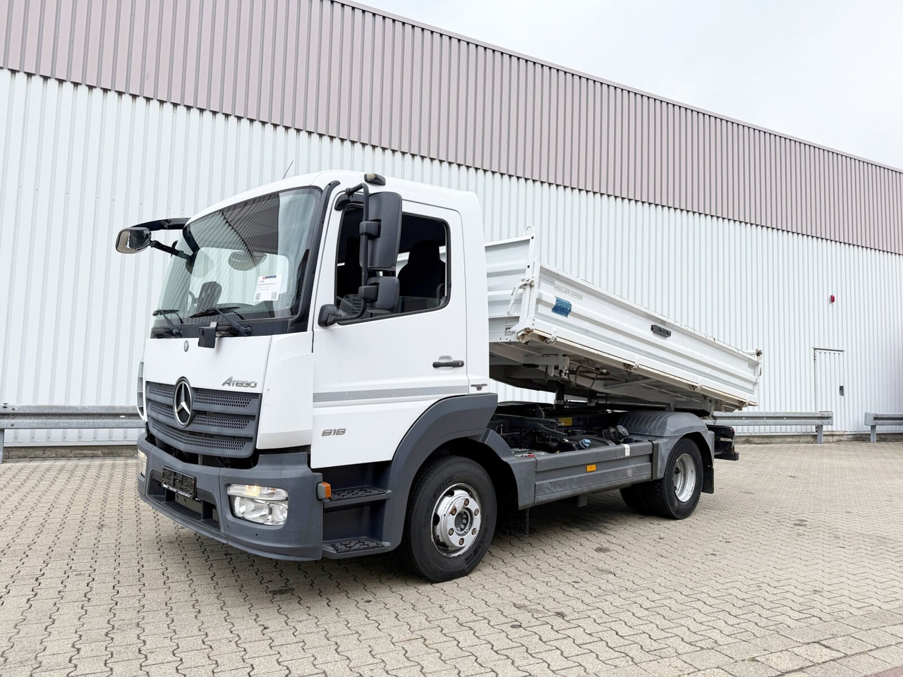 Mercedes-Benz Atego 818/23 K 4x2 Atego 818/23 K 4x2, Meiller-Kipper - Tovornjak prekucnik: slika 1 Mercedes-Benz Atego 818/23 K 4x2 Atego 818/23 K 4x2, Meiller-Kipper - Tovornjak prekucnik: slika 1