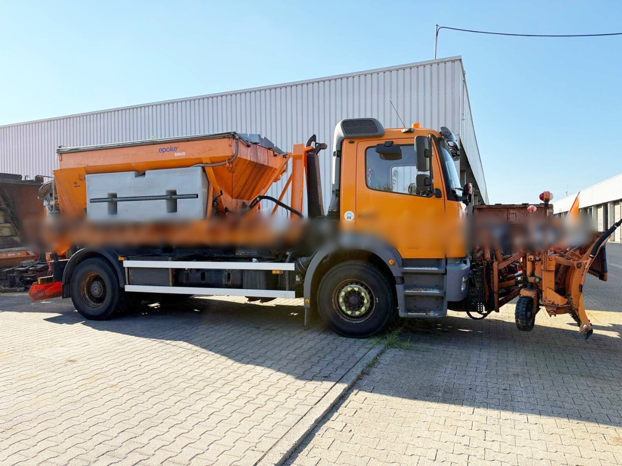 Mercedes-Benz Axor 1824 L 4x2 Axor 1824 L 4x2, Motorabtrieb, Winterdienstausstattung - Kotalni prekucni tovornjak: slika 2 Mercedes-Benz Axor 1824 L 4x2 Axor 1824 L 4x2, Motorabtrieb, Winterdienstausstattung - Kotalni prekucni tovornjak: slika 2