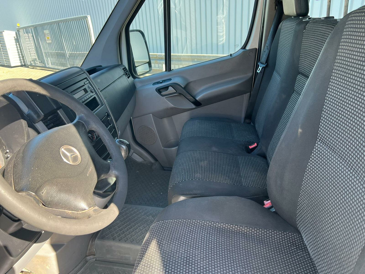 Dostavno vozilo s ponjavo, Dostavno vozilo z dvojno kabino Mercedes-Benz Sprinter 209 CDI 4x2 Doka Sprinter 209 CDI 4x2 Doka: slika 12 Dostavno vozilo s ponjavo, Dostavno vozilo z dvojno kabino Mercedes-Benz Sprinter 209 CDI 4x2 Doka Sprinter 209 CDI 4x2 Doka: slika 12