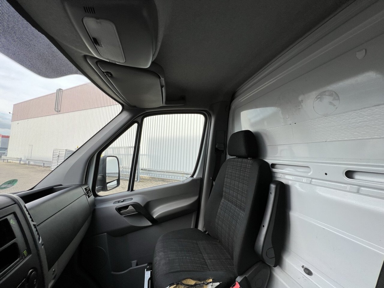 Mercedes-Benz Sprinter 314 CDI 4x2 Sprinter 314 CDI 4x2, 5x Vorhanden! - Dostavno vozilo z zabojnikom: slika 4 Mercedes-Benz Sprinter 314 CDI 4x2 Sprinter 314 CDI 4x2, 5x Vorhanden! - Dostavno vozilo z zabojnikom: slika 4