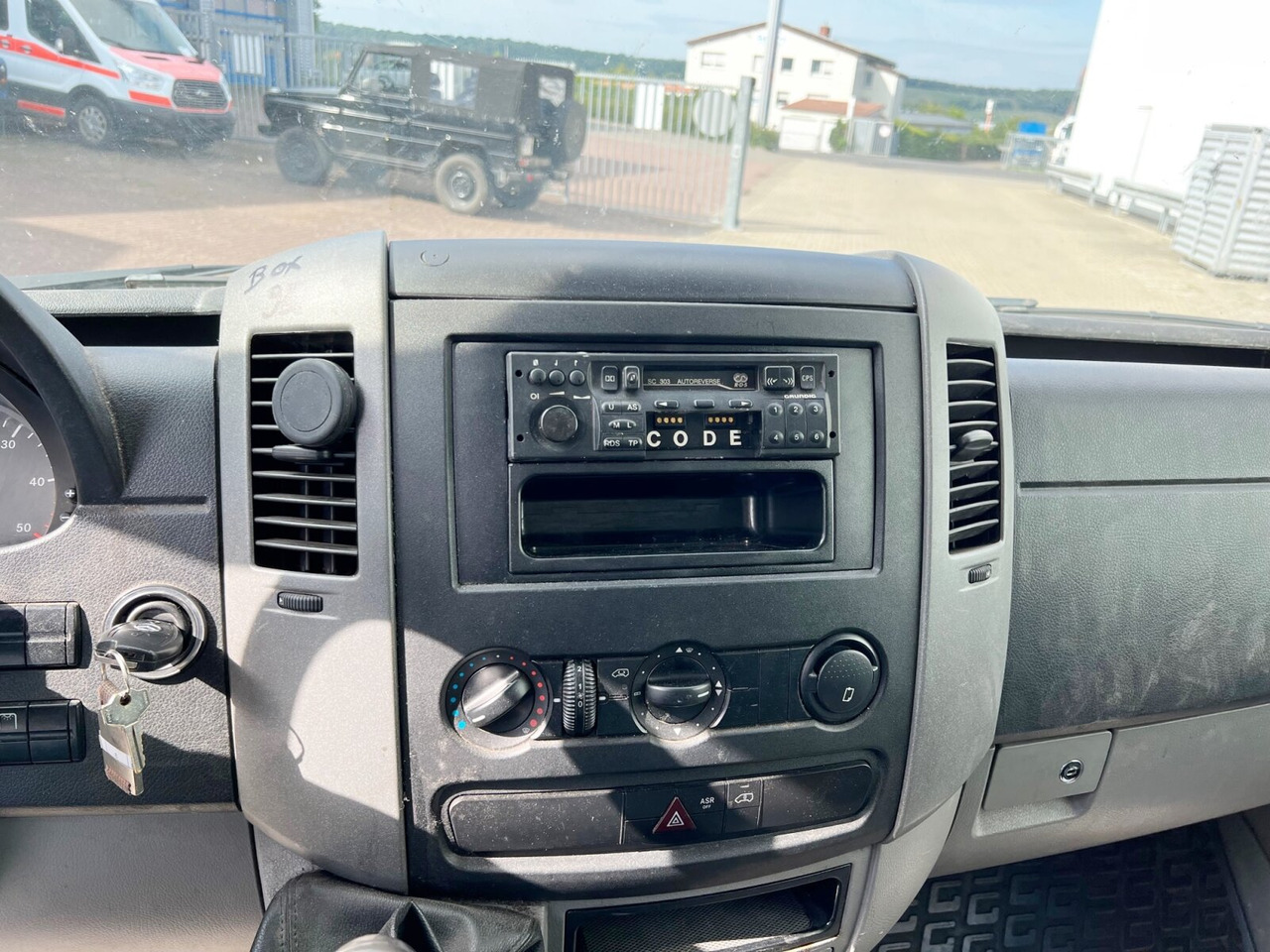 Mercedes-Benz Sprinter 314 CDI 4x2 Sprinter 314 CDI 4x2, 5x Vorhanden! - Dostavno vozilo z zabojnikom: slika 5 Mercedes-Benz Sprinter 314 CDI 4x2 Sprinter 314 CDI 4x2, 5x Vorhanden! - Dostavno vozilo z zabojnikom: slika 5