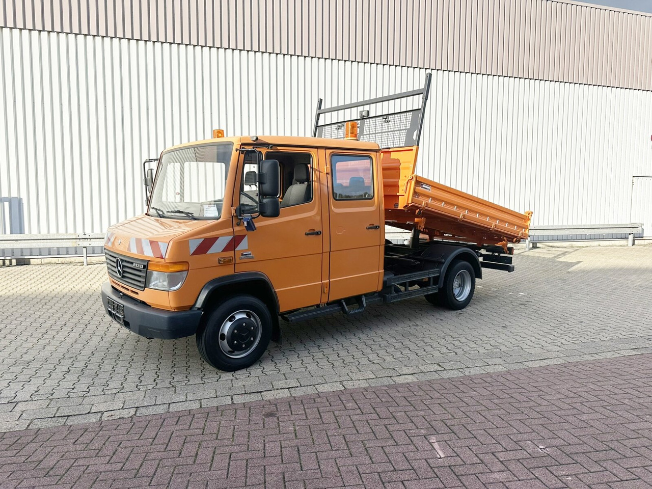 Mercedes-Benz Vario 813 D 4x2 Doka Vario 813 D 4x2 Doka, Meiller Kipper - Tovornjak prekucnik: slika 1 Mercedes-Benz Vario 813 D 4x2 Doka Vario 813 D 4x2 Doka, Meiller Kipper - Tovornjak prekucnik: slika 1