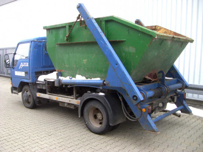 Mitsubishi Canter 4x2 - Komunalni tovornjak: slika 2 Mitsubishi Canter 4x2 - Komunalni tovornjak: slika 2