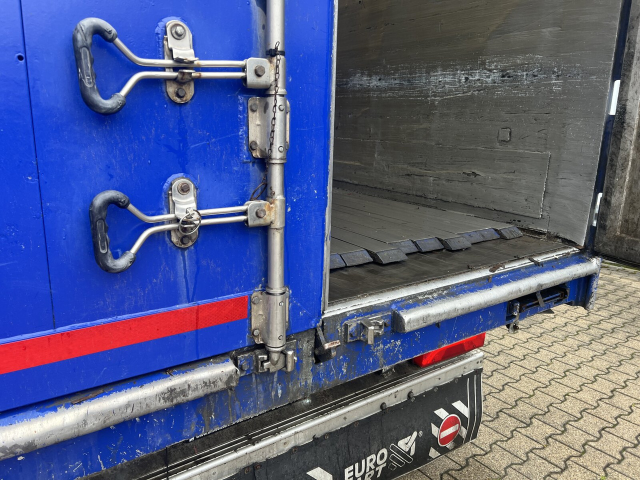 Kraker CF 200 Kraker CF 200 Schubbodenauflieger, ca. 92m³ - Polprikolica: slika 4 Kraker CF 200 Kraker CF 200 Schubbodenauflieger, ca. 92m³ - Polprikolica: slika 4