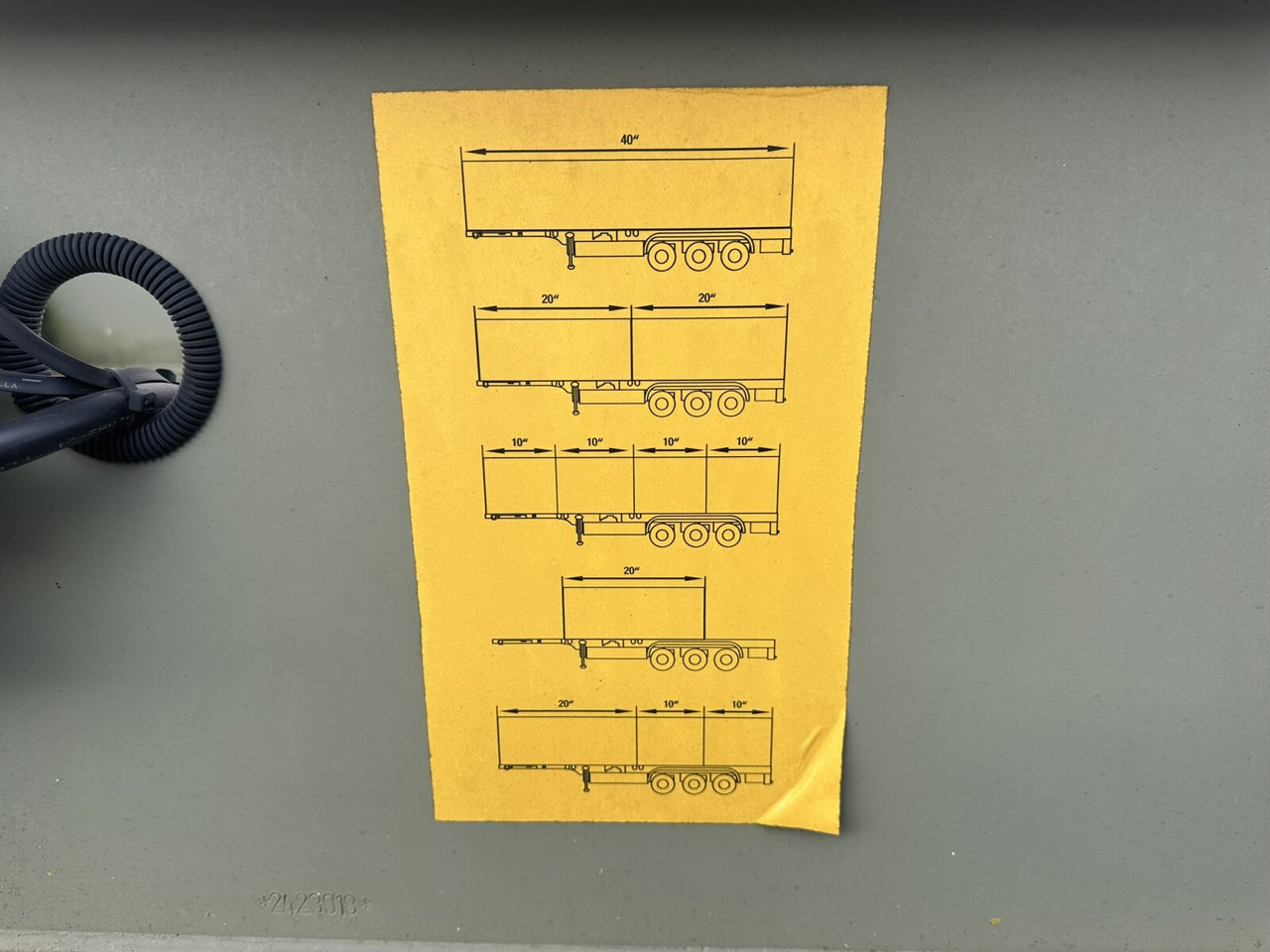 Schmitz Cargobull SCF 24 Containerchassis SCF 24 Containerchassis, Nachlauflenkachse, 2x20/20/30/40ft, Ex-! - Polprikolica: slika 5 Schmitz Cargobull SCF 24 Containerchassis SCF 24 Containerchassis, Nachlauflenkachse, 2x20/20/30/40ft, Ex-! - Polprikolica: slika 5