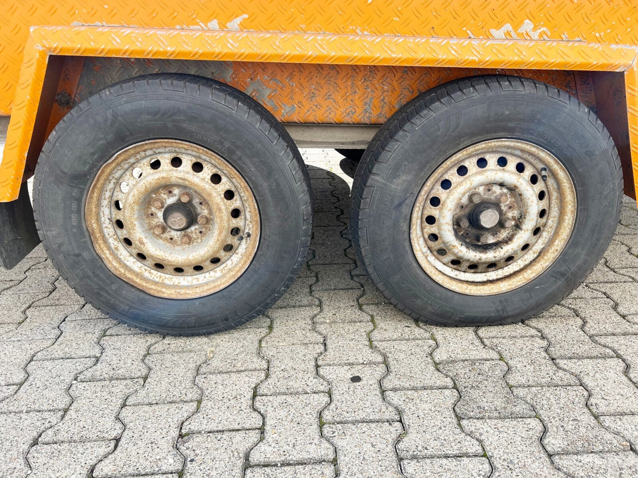 STB 300/30B STB 300/30B lizing STB 300/30B STB 300/30B: slika 11