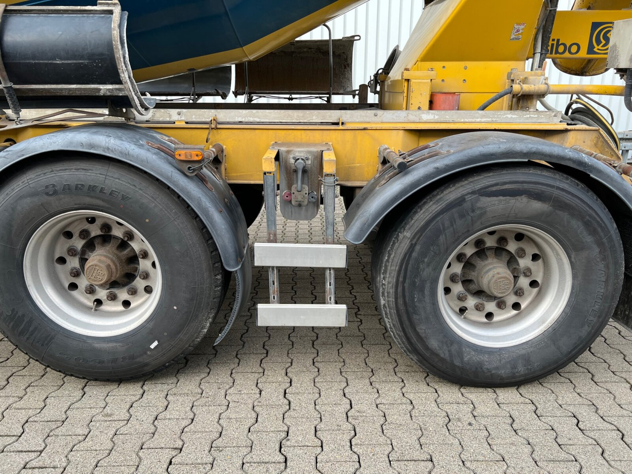 STETTER AM10FHAC Betonmischer ca. 10m³ STETTER AM10FHAC Betonmischer ca. 10m³ - Polprikolica mešalec betona: slika 3 STETTER AM10FHAC Betonmischer ca. 10m³ STETTER AM10FHAC Betonmischer ca. 10m³ - Polprikolica mešalec betona: slika 3