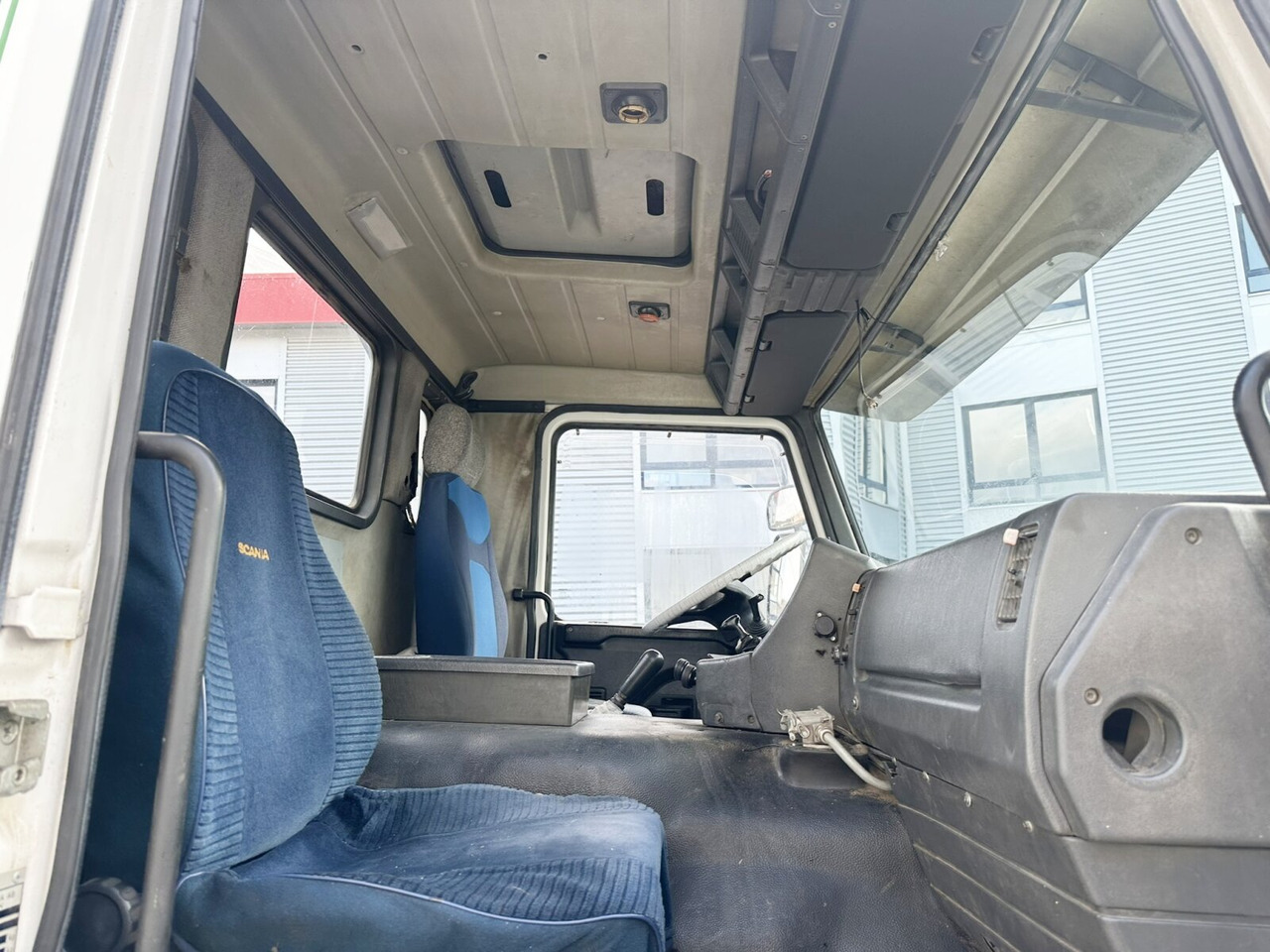 Scania P93 HK 250 6x4L P93 HK 250 6x4L - Tovornjak-šasija: slika 4 Scania P93 HK 250 6x4L P93 HK 250 6x4L - Tovornjak-šasija: slika 4