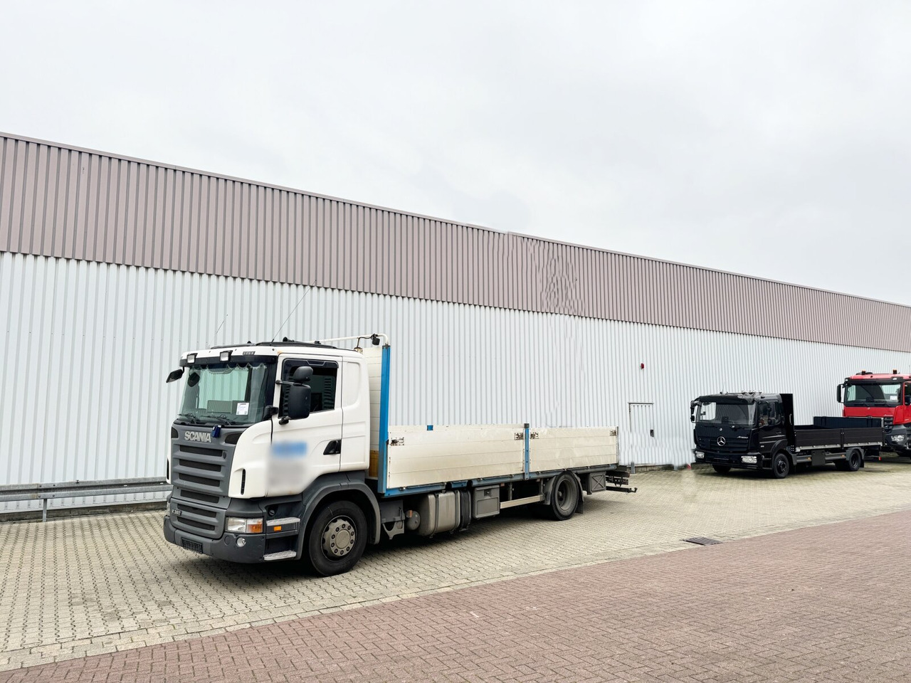 Scania R380 DB 4x2 MNA R380 DB 4x2 MNA, Platz für Heckkran, 2x AHK - Tovornjak z dvigalom, Tovornjak s kesonom: slika 1 Scania R380 DB 4x2 MNA R380 DB 4x2 MNA, Platz für Heckkran, 2x AHK - Tovornjak z dvigalom, Tovornjak s kesonom: slika 1