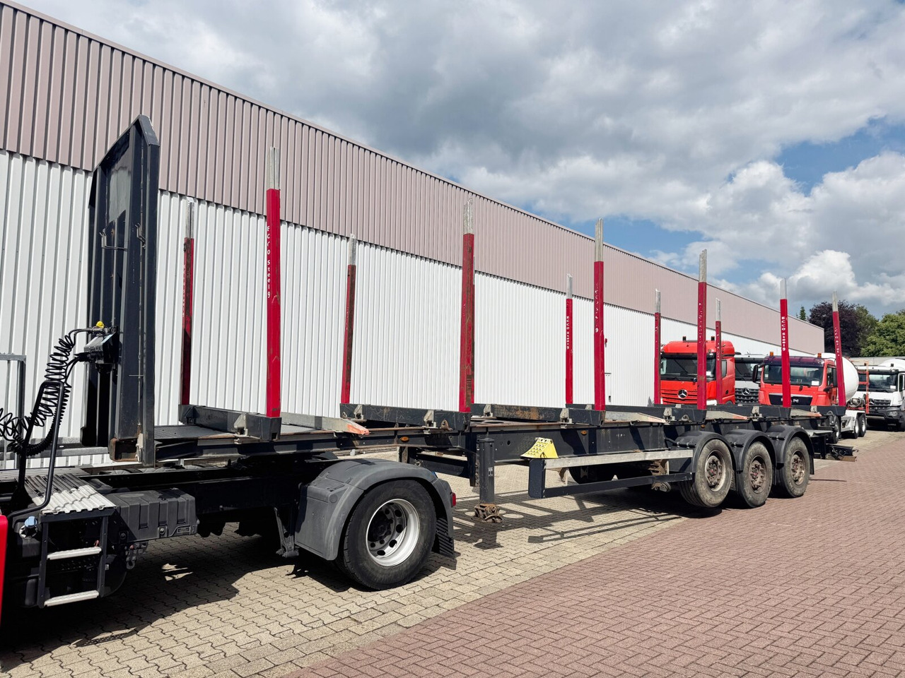 Schwarzmüller 3-Achs Holzauflieger 3-Achs Holzauflieger, Liftachse, MEHRFACH VORHANDEN! - Polprikolica za prevoz lesa: slika 1 Schwarzmüller 3-Achs Holzauflieger 3-Achs Holzauflieger, Liftachse, MEHRFACH VORHANDEN! - Polprikolica za prevoz lesa: slika 1