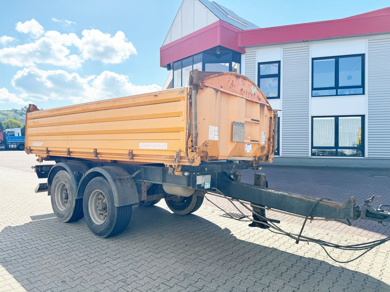 Schwarzmüller TKA 18 TKA 18, Alu-Bordwände, ca. 11m³ - Kiper prikolica: slika 1 Schwarzmüller TKA 18 TKA 18, Alu-Bordwände, ca. 11m³ - Kiper prikolica: slika 1