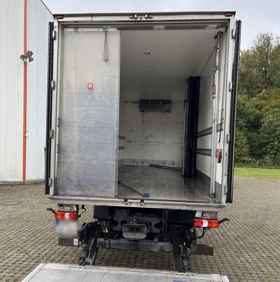 Mercedes-Benz Actros 1832 L 4x2 Actros 1832 L 4x2, Kühlkoffer, 2x Trennwand, Carrier, LBW BÄR - Tovornjak: slika 4 Mercedes-Benz Actros 1832 L 4x2 Actros 1832 L 4x2, Kühlkoffer, 2x Trennwand, Carrier, LBW BÄR - Tovornjak: slika 4