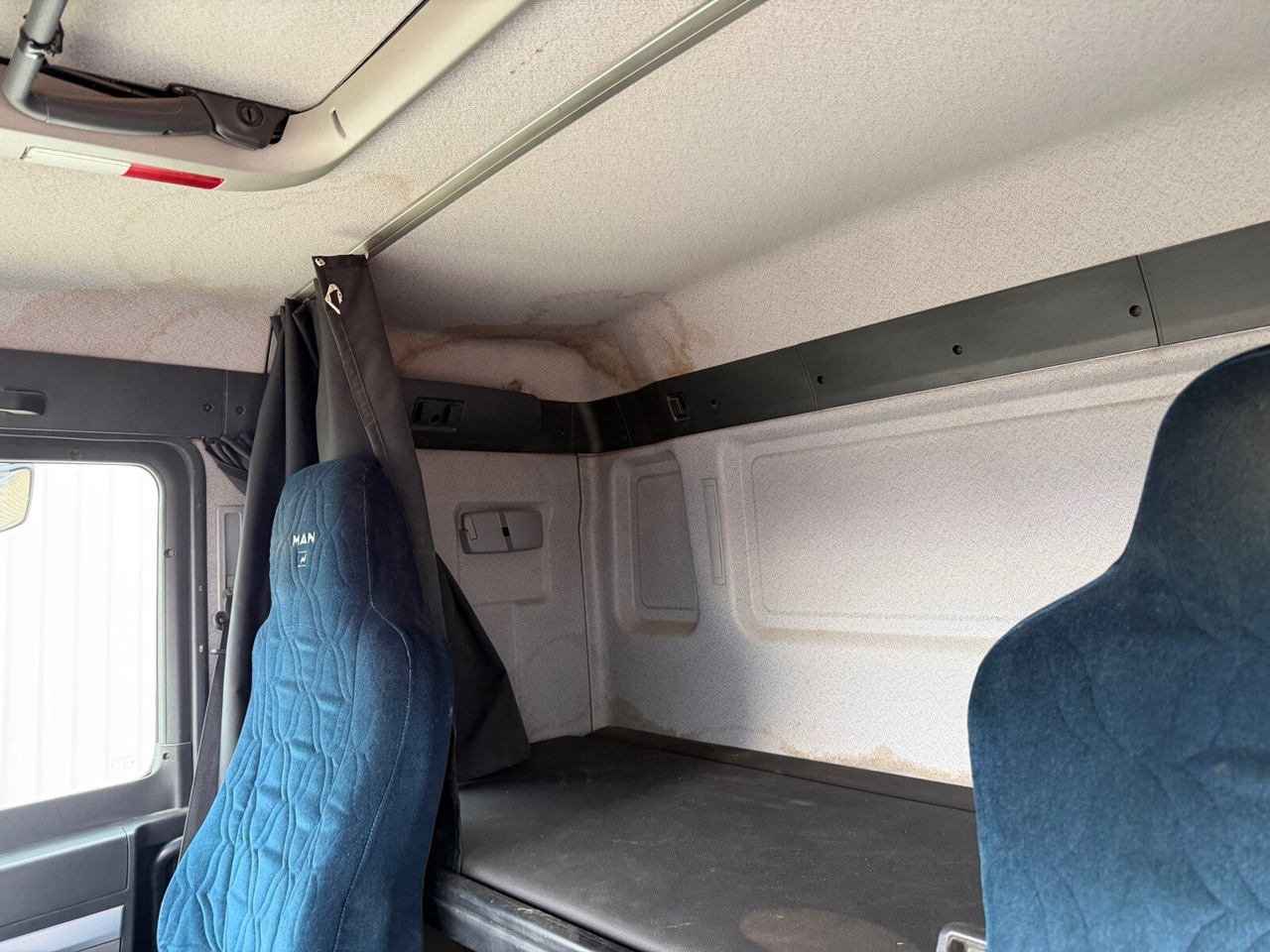 MAN TGS 18.440 4x4H BL TGS 18.440 4x4H BL, HydroDrive, Hydraulik - Vlačilec: slika 5 MAN TGS 18.440 4x4H BL TGS 18.440 4x4H BL, HydroDrive, Hydraulik - Vlačilec: slika 5