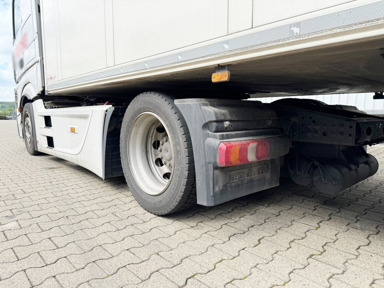 Vlačilec Mercedes-Benz Actros 1848 LS 4x2 Actros 1848 LS 4x2, Vollumer ,Retarder: slika 12 Vlačilec Mercedes-Benz Actros 1848 LS 4x2 Actros 1848 LS 4x2, Vollumer ,Retarder: slika 12