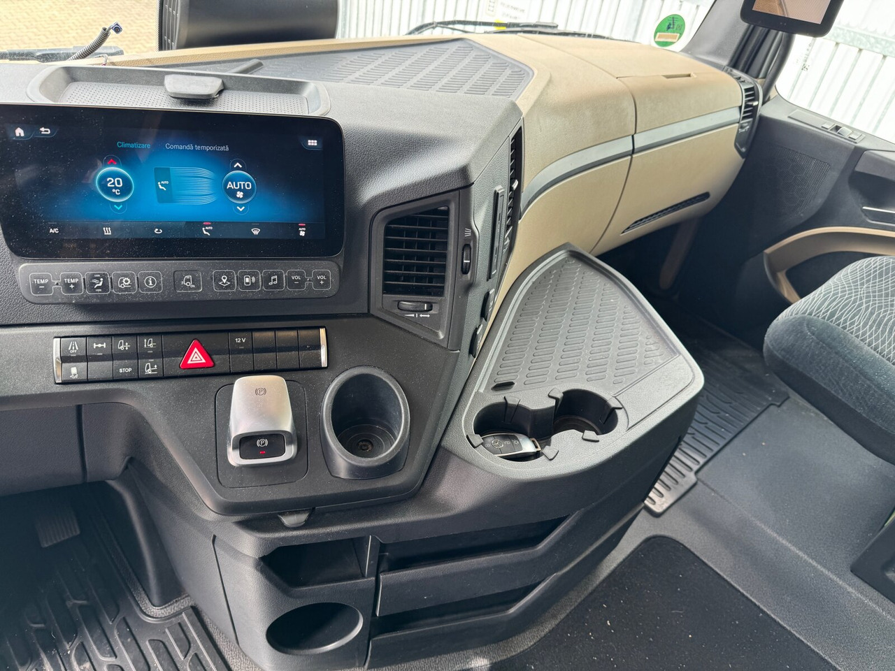 Mercedes-Benz Actros 1848 LS 4x2 Actros 1848 LS 4x2, Vollumer ,Retarder - Vlačilec: slika 3 Mercedes-Benz Actros 1848 LS 4x2 Actros 1848 LS 4x2, Vollumer ,Retarder - Vlačilec: slika 3