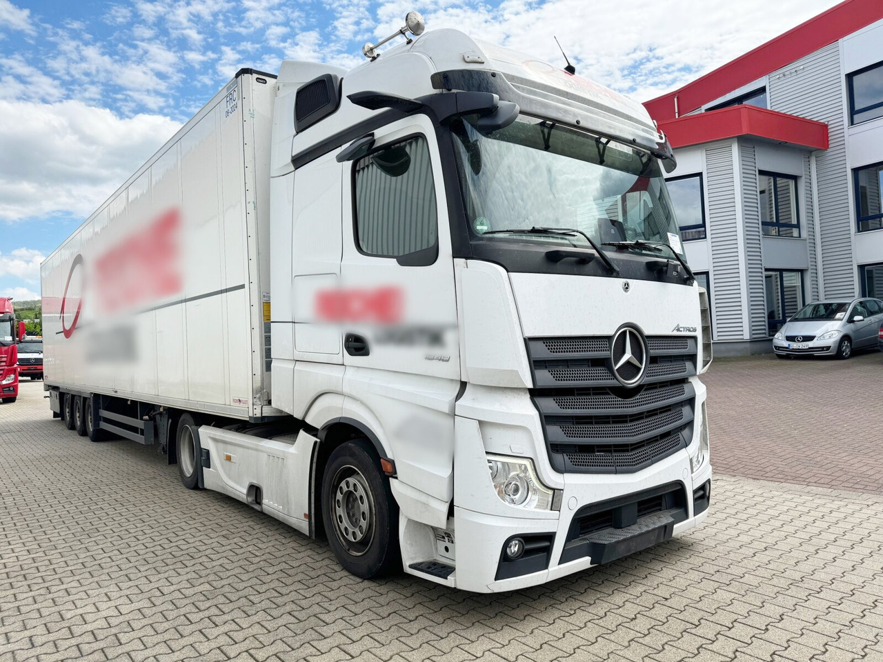 Vlačilec Mercedes-Benz Actros 1848 LS 4x2 Actros 1848 LS 4x2, Vollumer ,Retarder: slika 9 Vlačilec Mercedes-Benz Actros 1848 LS 4x2 Actros 1848 LS 4x2, Vollumer ,Retarder: slika 9