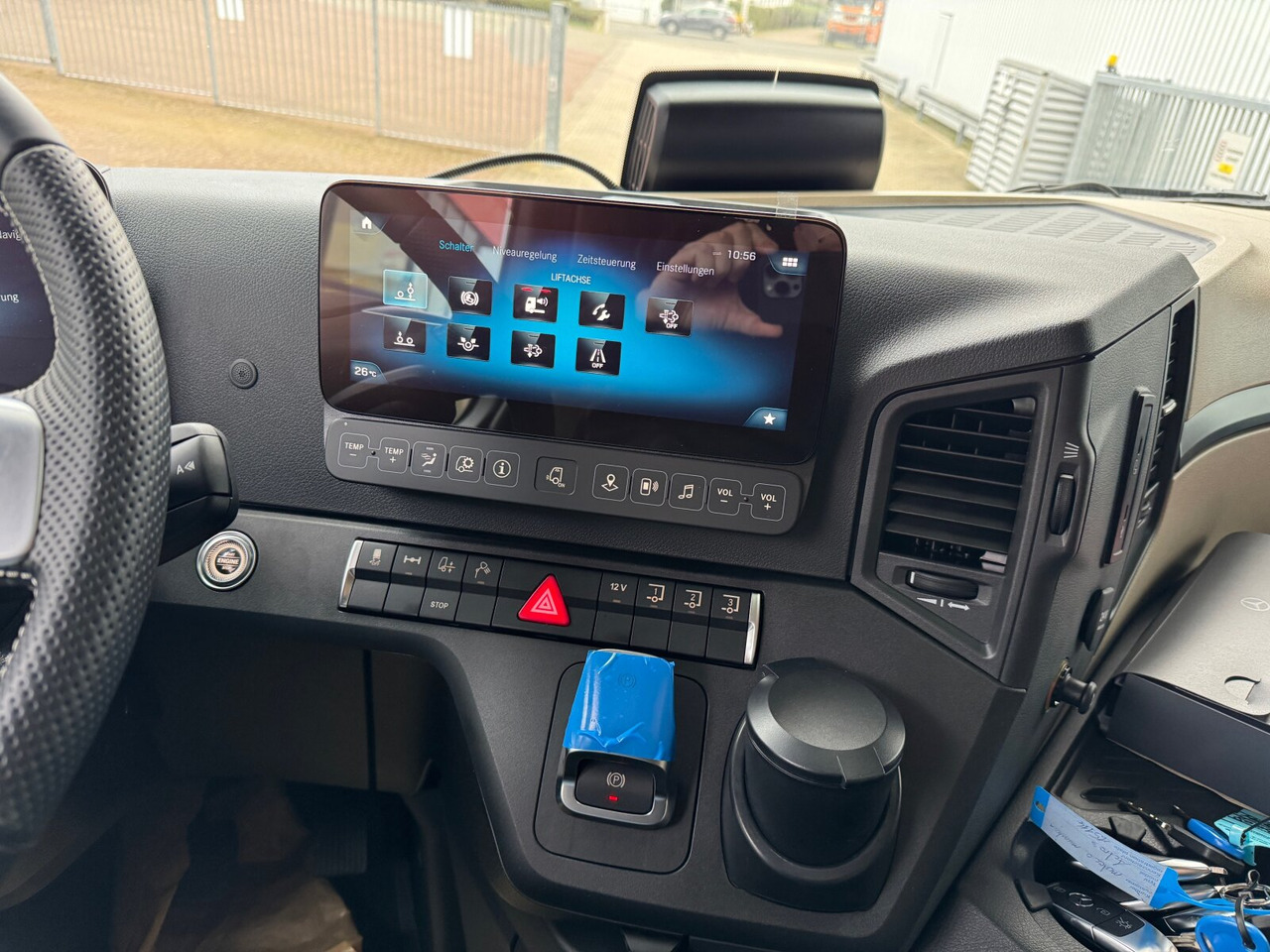 Mercedes-Benz Actros 2648 LS 6x2 Actros 2648 LS 6x2, Retarder, Liftachse, MirrorCam, StreamSpace, Navi, LED - Vlačilec: slika 5 Mercedes-Benz Actros 2648 LS 6x2 Actros 2648 LS 6x2, Retarder, Liftachse, MirrorCam, StreamSpace, Navi, LED - Vlačilec: slika 5