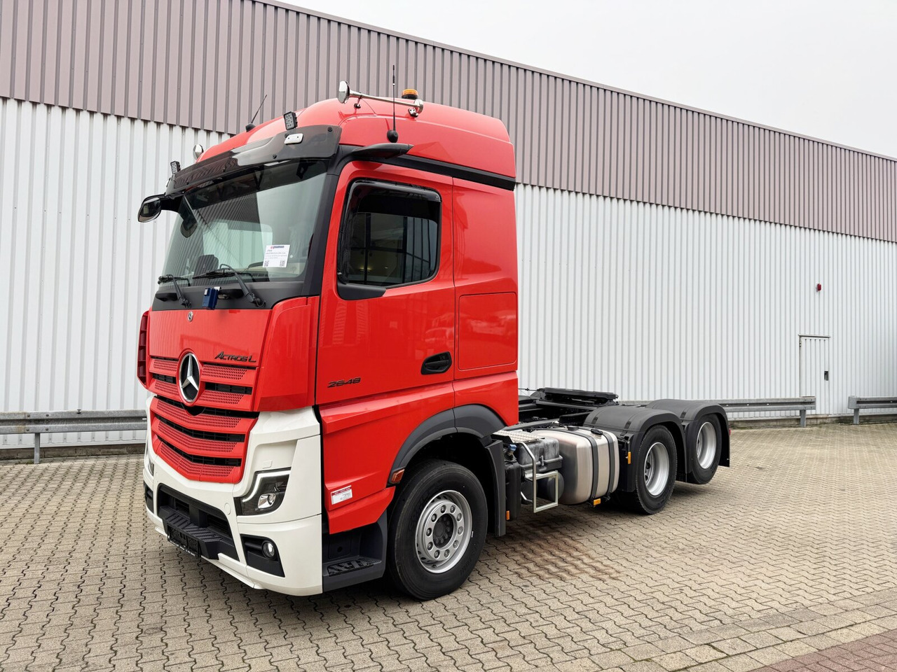 Mercedes-Benz Actros 2648 LS 6x2 Actros 2648 LS 6x2, Retarder, Liftachse, MirrorCam, StreamSpace, Navi, LED - Vlačilec: slika 1 Mercedes-Benz Actros 2648 LS 6x2 Actros 2648 LS 6x2, Retarder, Liftachse, MirrorCam, StreamSpace, Navi, LED - Vlačilec: slika 1