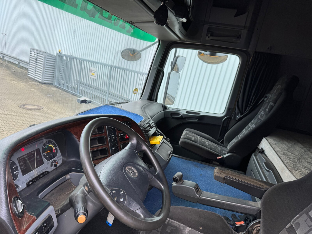 Mercedes-Benz Actros 2654 LS 6x4 Actros 2654 LS 6x4, Retarder, Hydraulik, 100T, V8-Motor - Vlačilec: slika 4 Mercedes-Benz Actros 2654 LS 6x4 Actros 2654 LS 6x4, Retarder, Hydraulik, 100T, V8-Motor - Vlačilec: slika 4