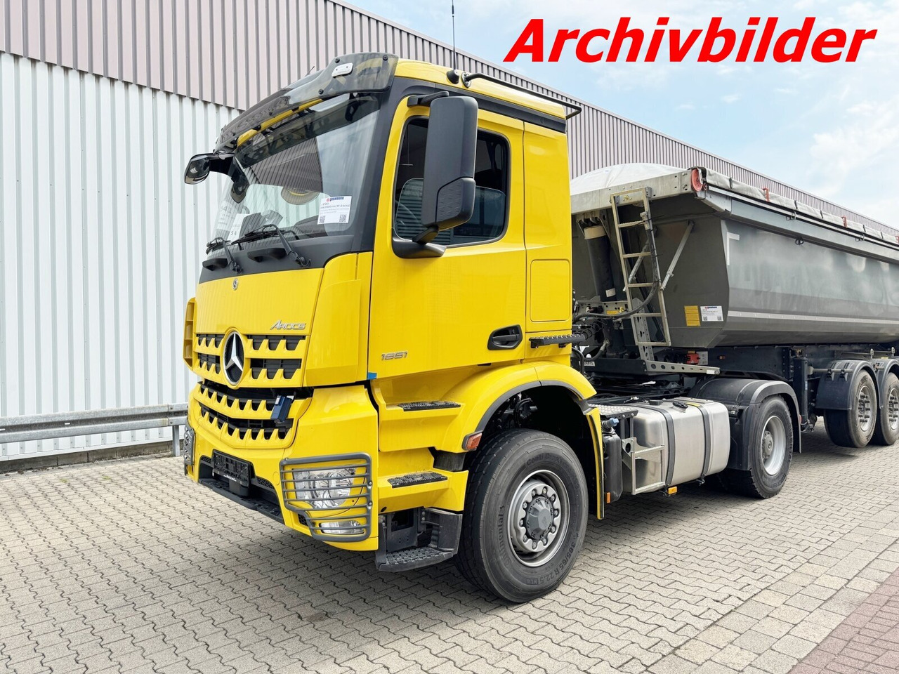 Mercedes-Benz Arocs 1851 LS 4x4 HAD Arocs 1851 LS 4x4 HAD, Hydraulik, Navi, MultimediaCockpit - Vlačilec: slika 1 Mercedes-Benz Arocs 1851 LS 4x4 HAD Arocs 1851 LS 4x4 HAD, Hydraulik, Navi, MultimediaCockpit - Vlačilec: slika 1