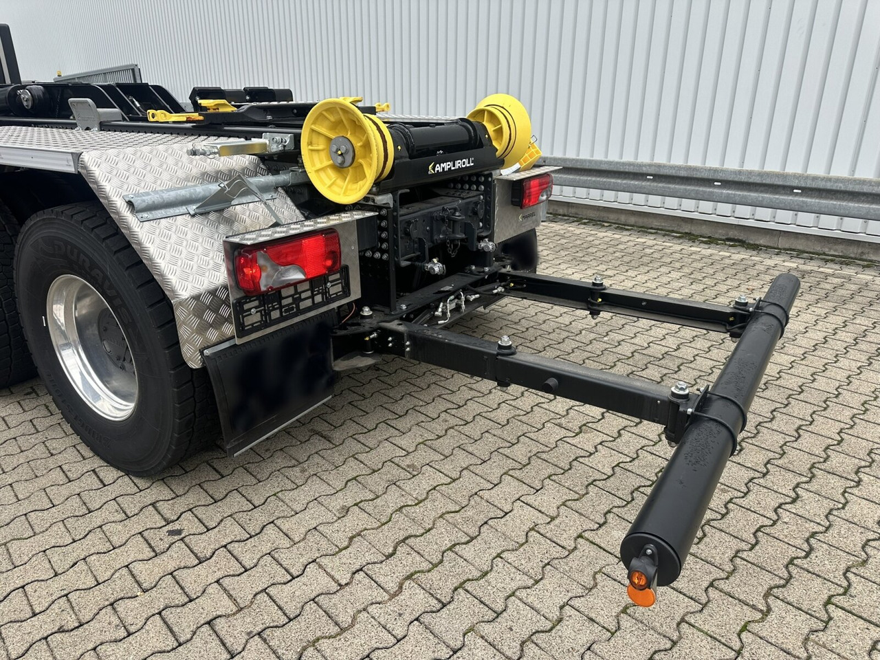 Nov Kotalni prekucni tovornjak X-Way AD360X48Z 8x4 X-Way AD360X48Z 8x4, Motorabtrieb, Navi, Schub-Knick: slika 14 Nov Kotalni prekucni tovornjak X-Way AD360X48Z 8x4 X-Way AD360X48Z 8x4, Motorabtrieb, Navi, Schub-Knick: slika 14