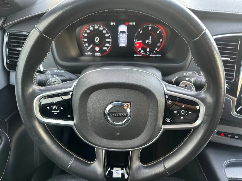 SUV Volvo XC90 B5 AWD + R-DESIGN + FULL LEATHER + 360 CAMERA + NAVI + AHK + HARMAN KARDON: slika 9