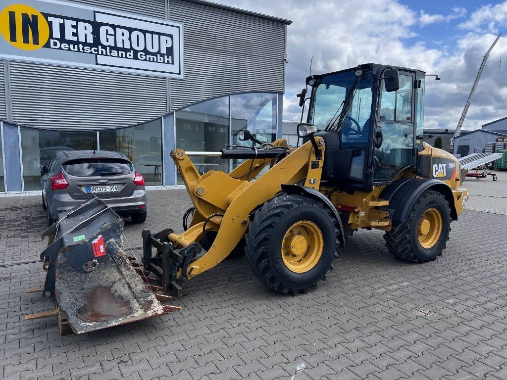 CAT 908 H - Kolesni nakladalec: slika 2 CAT 908 H - Kolesni nakladalec: slika 2