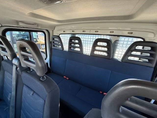 Furgon Iveco Daily 35 S12: slika 27 Furgon Iveco Daily 35 S12: slika 27