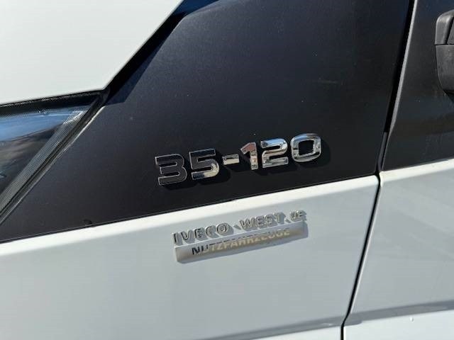 Furgon Iveco Daily 35 S12: slika 10 Furgon Iveco Daily 35 S12: slika 10