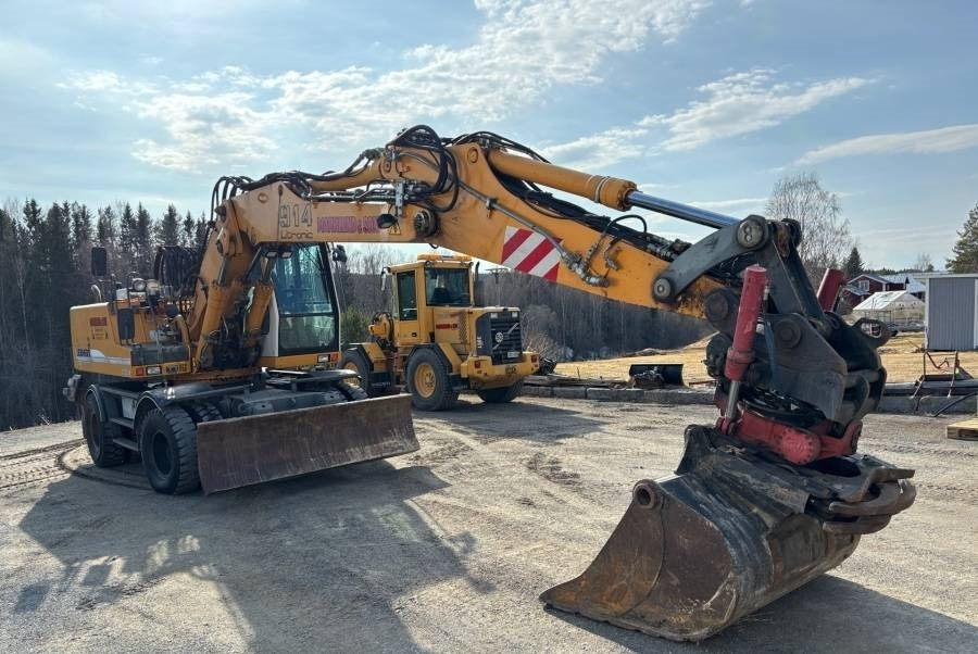 Liebherr A 914 Litronic A2-PL Tiltrotator 30Km/h - Bager na kolesih: slika 4 Liebherr A 914 Litronic A2-PL Tiltrotator 30Km/h - Bager na kolesih: slika 4