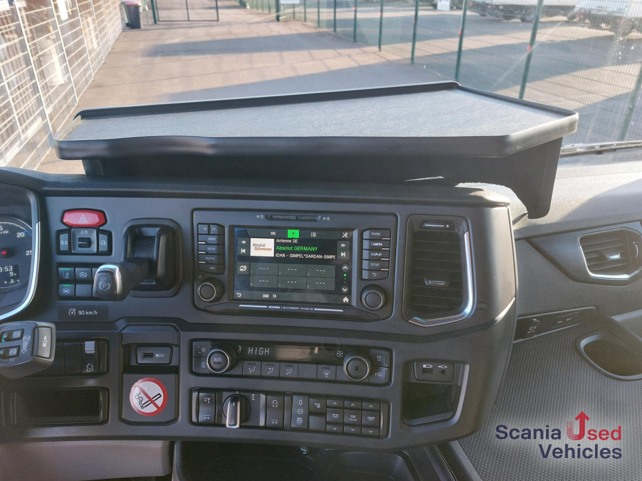 SCANIA R 450 B6x2*4NA - Tovornjak prekucnik: slika 5 SCANIA R 450 B6x2*4NA - Tovornjak prekucnik: slika 5