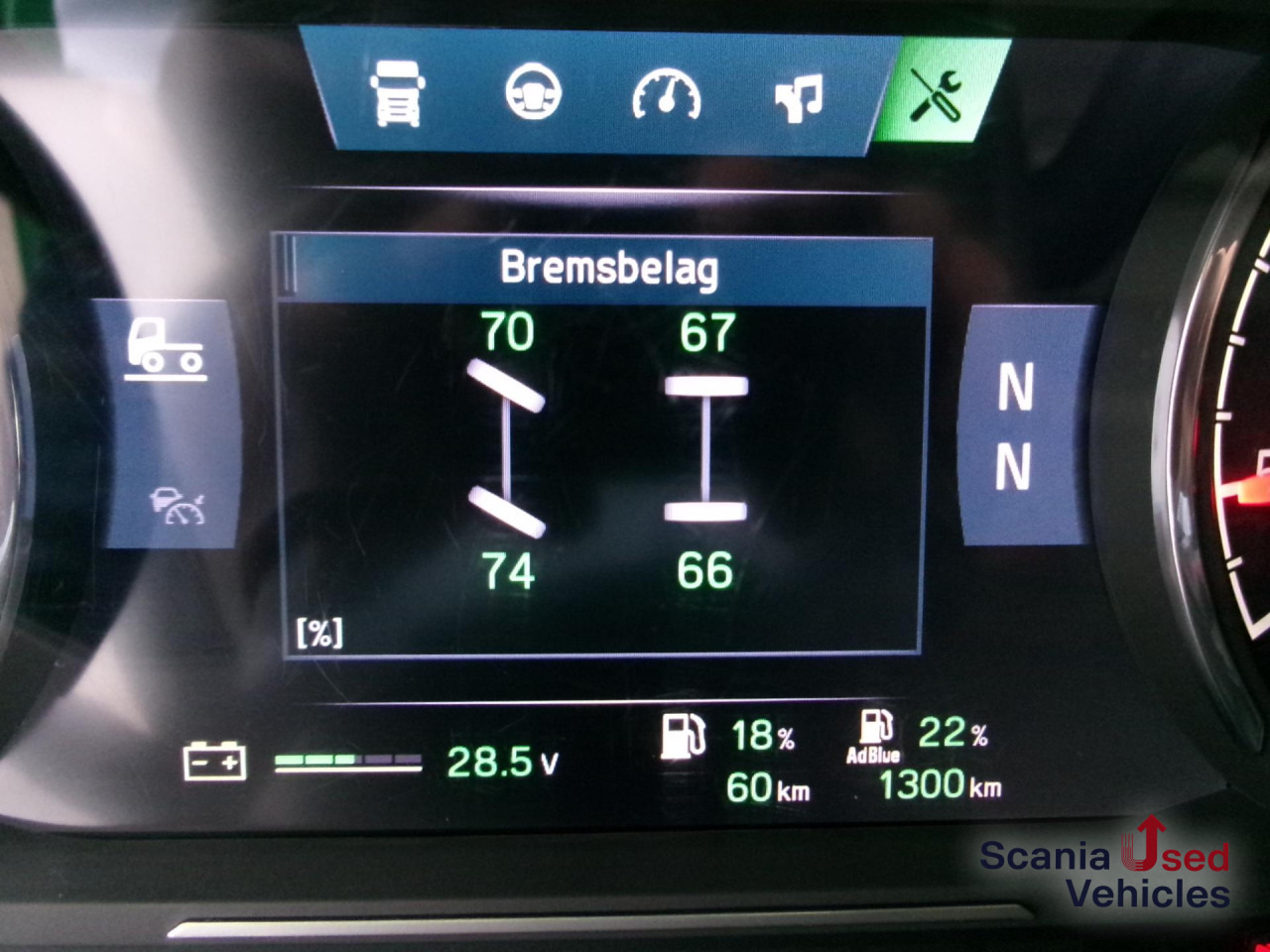 SCANIA R 450 A4x2EB 2 Tanks Standklima TOP!!! - Vlačilec: slika 4 SCANIA R 450 A4x2EB 2 Tanks Standklima TOP!!! - Vlačilec: slika 4