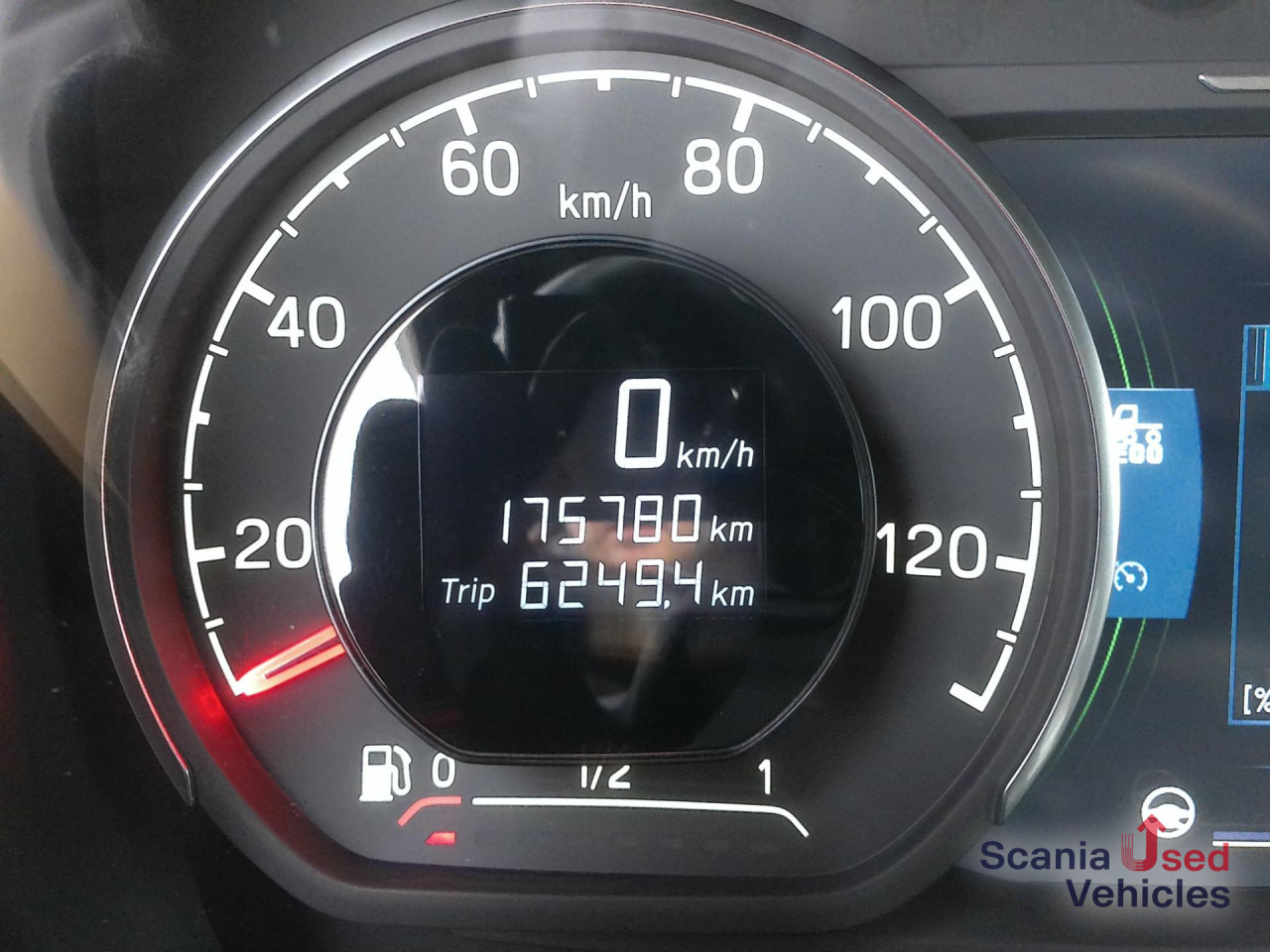 SCANIA R 460 A4x2EB - Vlačilec: slika 4 SCANIA R 460 A4x2EB - Vlačilec: slika 4