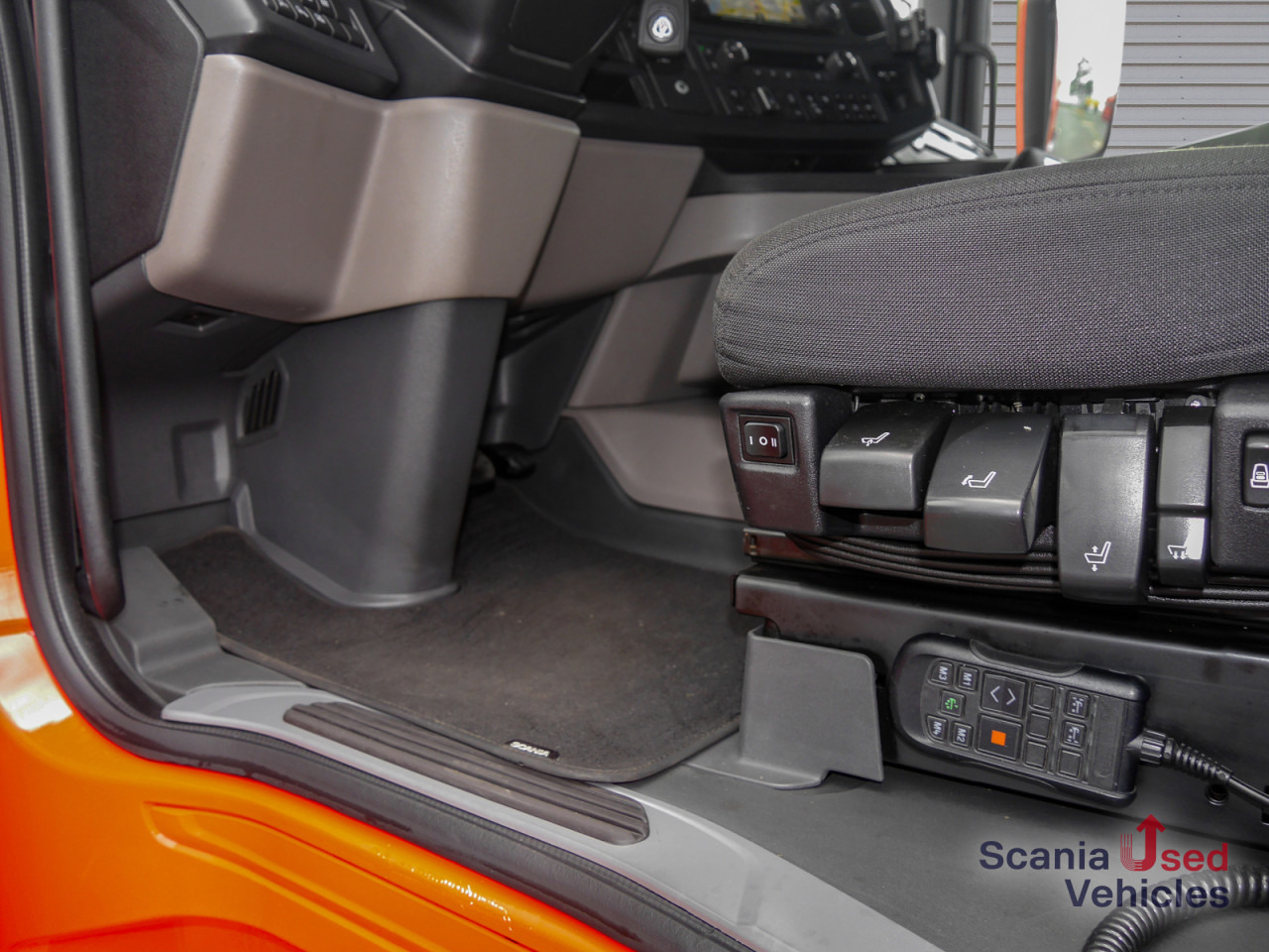 SCANIA R 410 B6x2*4LB Jumbo, Lenkachse, Standklima - Kontejnerski tovornjak/ Tovornjak z zamenljivim tovoriščem: slika 4 SCANIA R 410 B6x2*4LB Jumbo, Lenkachse, Standklima - Kontejnerski tovornjak/ Tovornjak z zamenljivim tovoriščem: slika 4