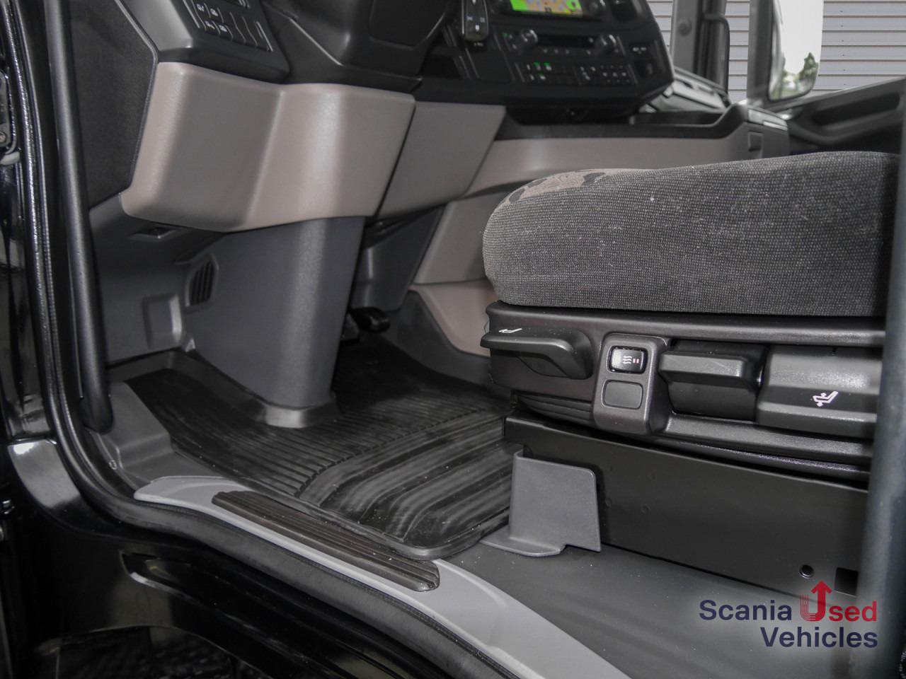 SCANIA R 460 A4x2NA - SUPER - - Vlačilec: slika 3 SCANIA R 460 A4x2NA - SUPER - - Vlačilec: slika 3