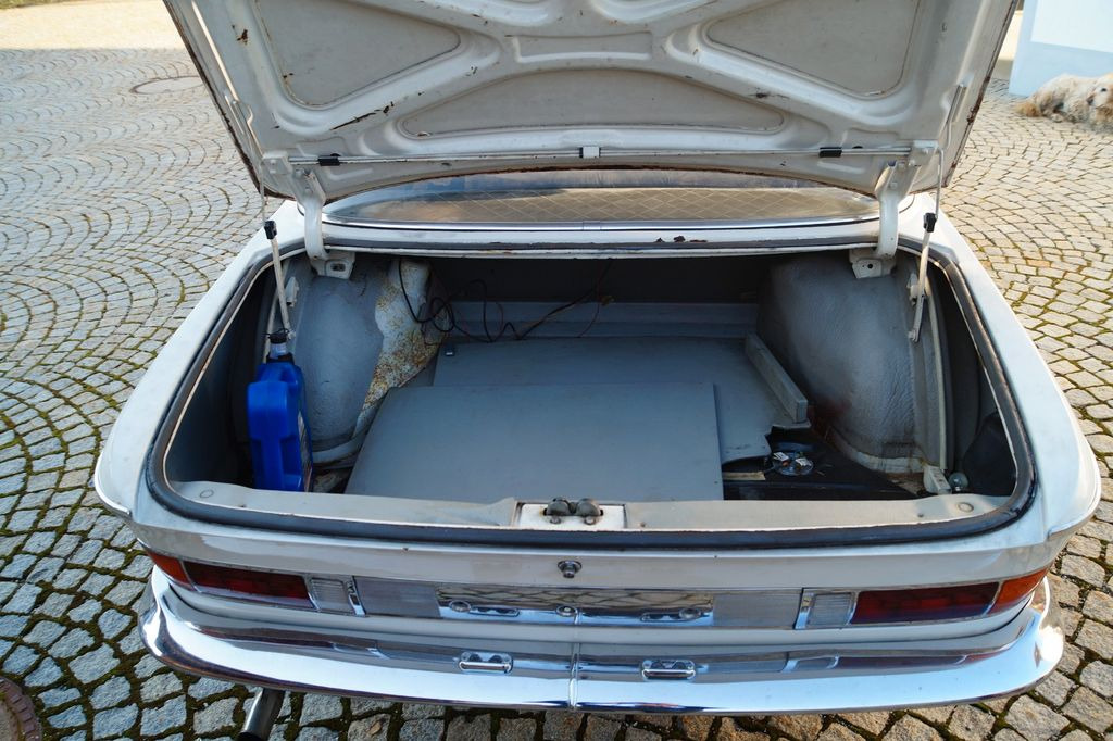 Coupe BMW 2000 CS: slika 11