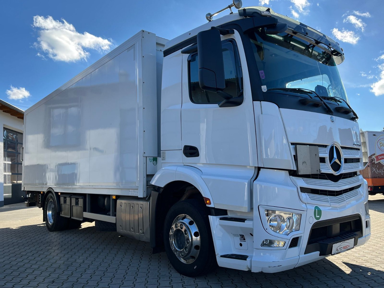 Mercedes-Benz Antos 1836 Klappwand Getränkekoffer beheizt - Tovornjak za prevoz pijač: slika 4 Mercedes-Benz Antos 1836 Klappwand Getränkekoffer beheizt - Tovornjak za prevoz pijač: slika 4