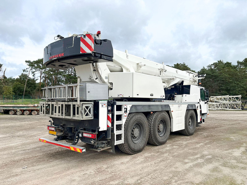 Liebherr LTM 1060-3.1 - Avtodvigalo: slika 2 Liebherr LTM 1060-3.1 - Avtodvigalo: slika 2