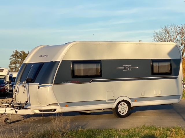 Hobby 495 UL, Einzellbetten, Mover, Vorzelt, - Počitniška prikolica: slika 2 Hobby 495 UL, Einzellbetten, Mover, Vorzelt, - Počitniška prikolica: slika 2