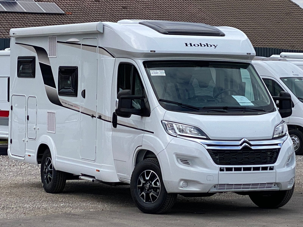 Hobby OPTIMA ONTOUR EDITION V65 GE NAVI MARKISE SAT - Polintegriran avtodom: slika 1 Hobby OPTIMA ONTOUR EDITION V65 GE NAVI MARKISE SAT - Polintegriran avtodom: slika 1