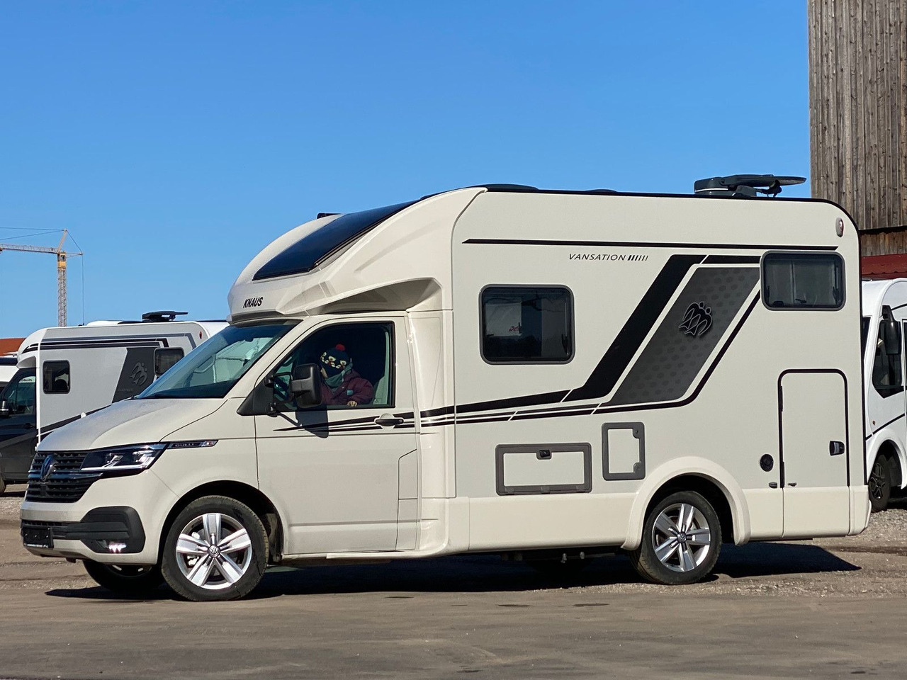 Knaus TOURER CUVISION 500 MQ,4 Personen,slide Bett Knaus TOURER CUVISION 500 MQ,4 Personen - Polintegriran avtodom: slika 4 Knaus TOURER CUVISION 500 MQ,4 Personen,slide Bett Knaus TOURER CUVISION 500 MQ,4 Personen - Polintegriran avtodom: slika 4
