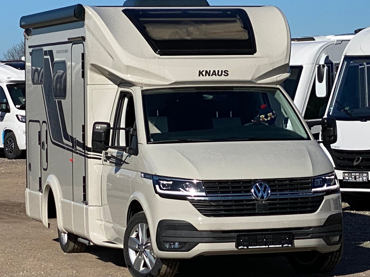 Knaus TOURER CUVISION 500 MQ,4 Personen,slide Bett Knaus TOURER CUVISION 500 MQ,4 Personen - Polintegriran avtodom: slika 2 Knaus TOURER CUVISION 500 MQ,4 Personen,slide Bett Knaus TOURER CUVISION 500 MQ,4 Personen - Polintegriran avtodom: slika 2