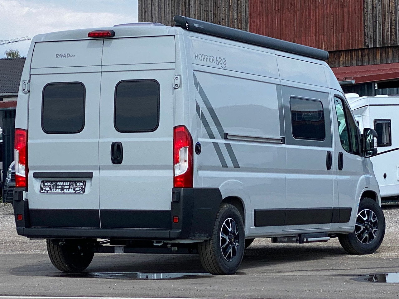 LMC INNOVAN 600 ,Dieselheizung,Modell 25,Automatik - Kombi avtodom: slika 5 LMC INNOVAN 600 ,Dieselheizung,Modell 25,Automatik - Kombi avtodom: slika 5