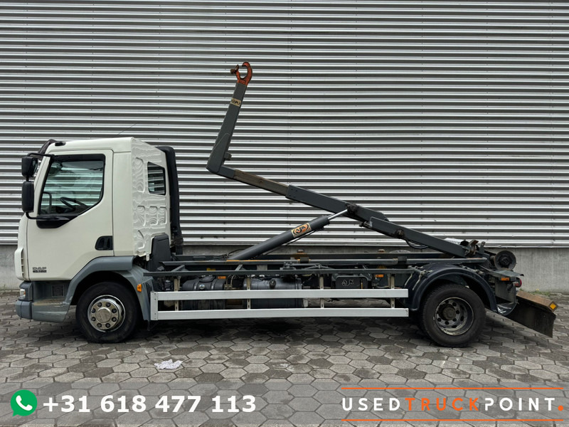 DAF LF 45.180 / Hook System / Manual / TUV: 11-2025 / Belgium Truck - Kotalni prekucni tovornjak: slika 1 DAF LF 45.180 / Hook System / Manual / TUV: 11-2025 / Belgium Truck - Kotalni prekucni tovornjak: slika 1