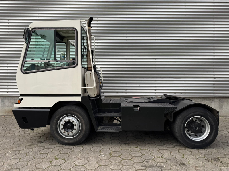 Terberg YT182 / NL Truck - Terminalski traktor: slika 4 Terberg YT182 / NL Truck - Terminalski traktor: slika 4