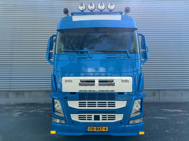 Volvo FH 460 / I-Shift / 2 Tanks / Tuv: 2-2026 / NL Truck - Vlačilec: slika 4 Volvo FH 460 / I-Shift / 2 Tanks / Tuv: 2-2026 / NL Truck - Vlačilec: slika 4